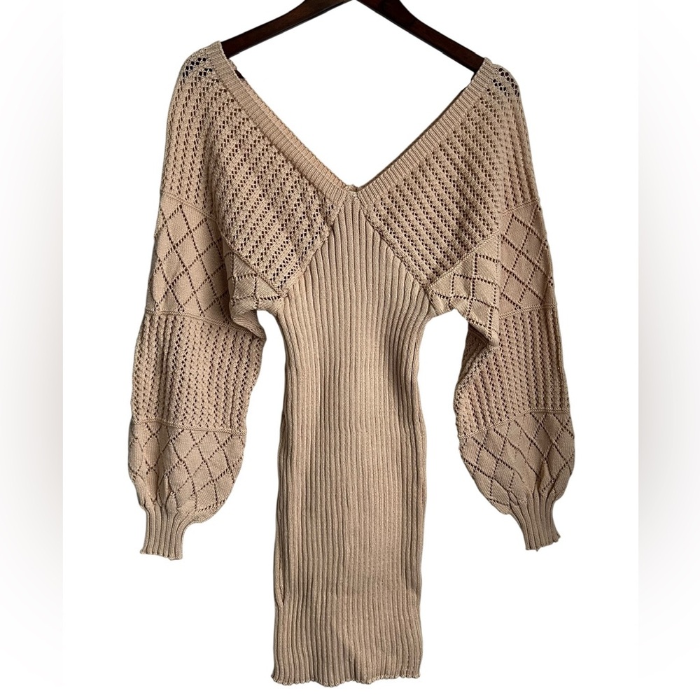 Cupshe Stretchy Elegant Tan Knit Sweater Dress - S - NWT - Picture 2 of 9